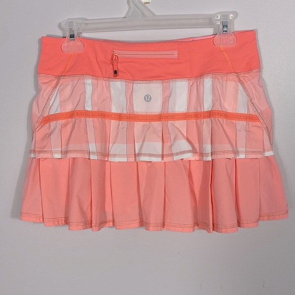 Lululemon Run: Pace Setter Skirt Pink Check size 6 - Picture 2 of 14